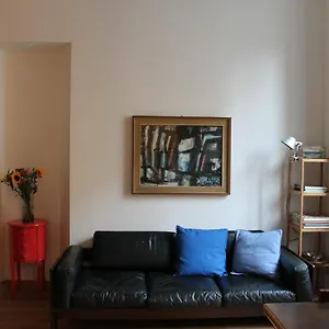 Goldoni77 - 3mins From Dateo Station Apartment Milan