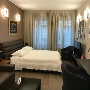 Station Apartment Milan