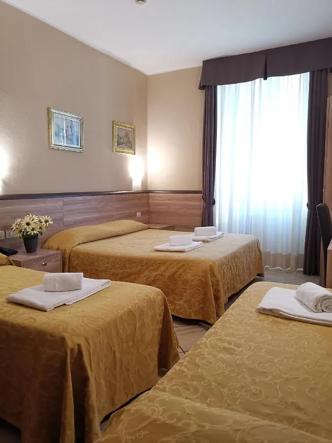 Hotel Brianza Milánó