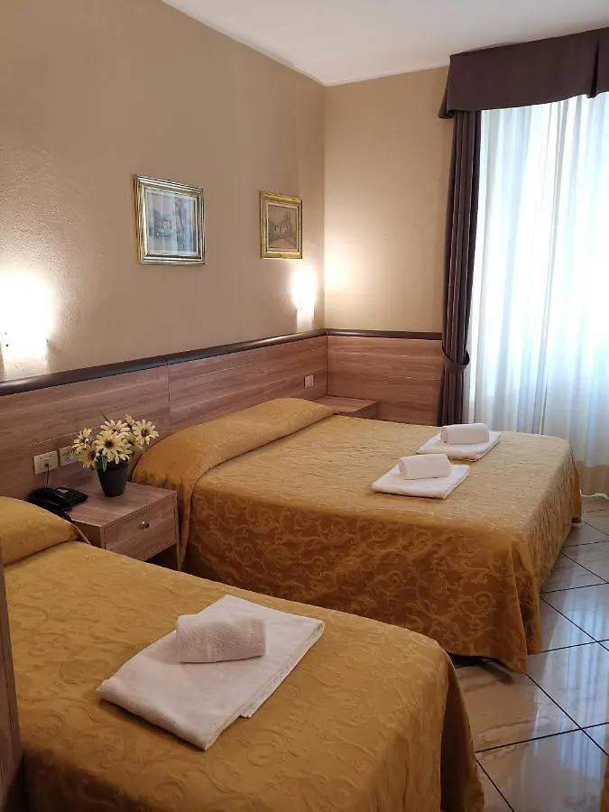Hotel Brianza Milánó