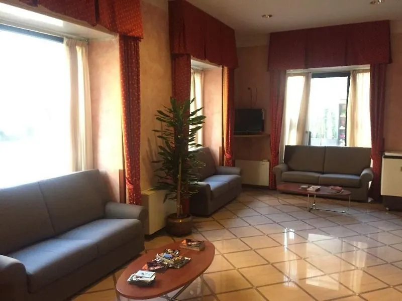 Hotel Brianza Milánó 3*,  Olaszország