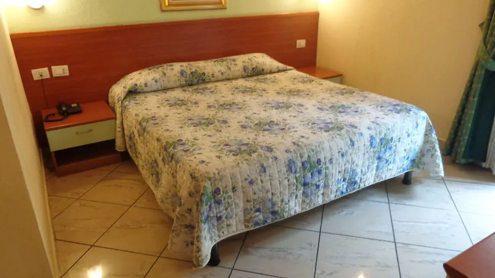 Hotel Brianza Milánó