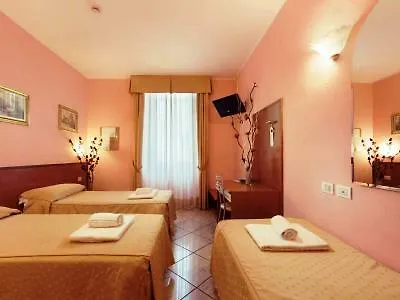 Hotel Brianza Milano 3*,  Italia