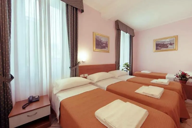 ***  Hotel Brianza Milánó Olaszország